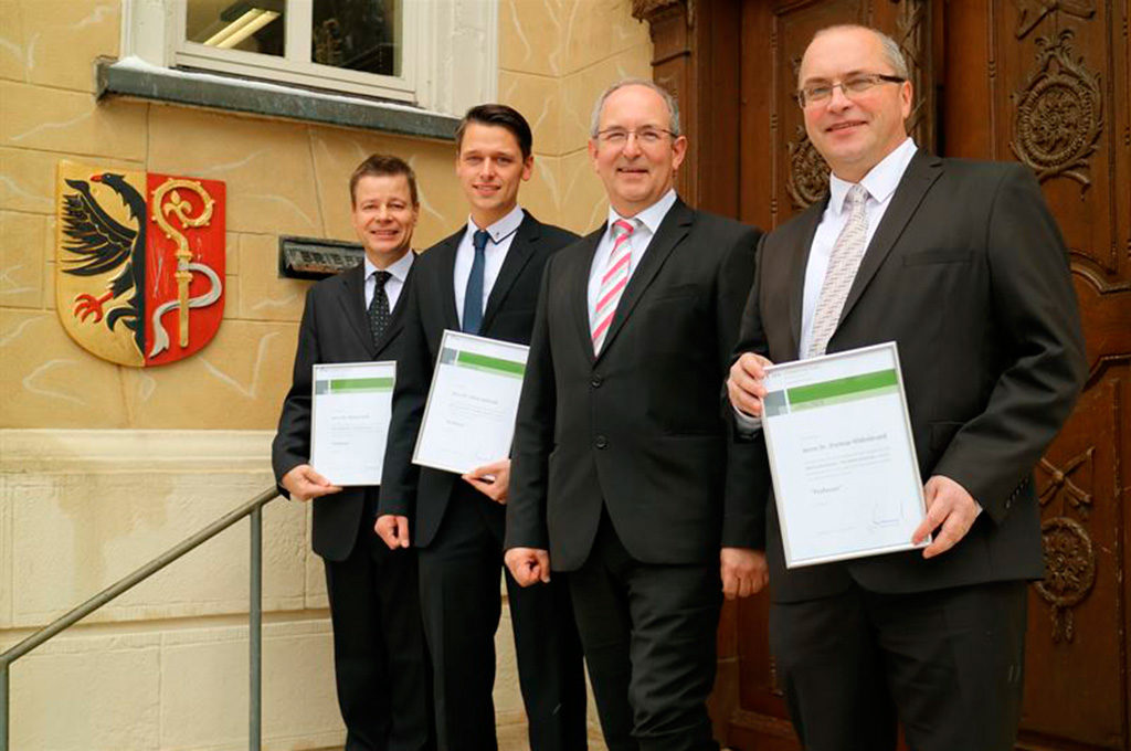 Prof. Dr. Michael Koch, Prof. Dr. Fabian Behrendt, Prof. Dr. Ottmar Schneck (Rektor), Prof. Dr. Diet (v.l.n.r.). Foto: SRH Fernhochschule